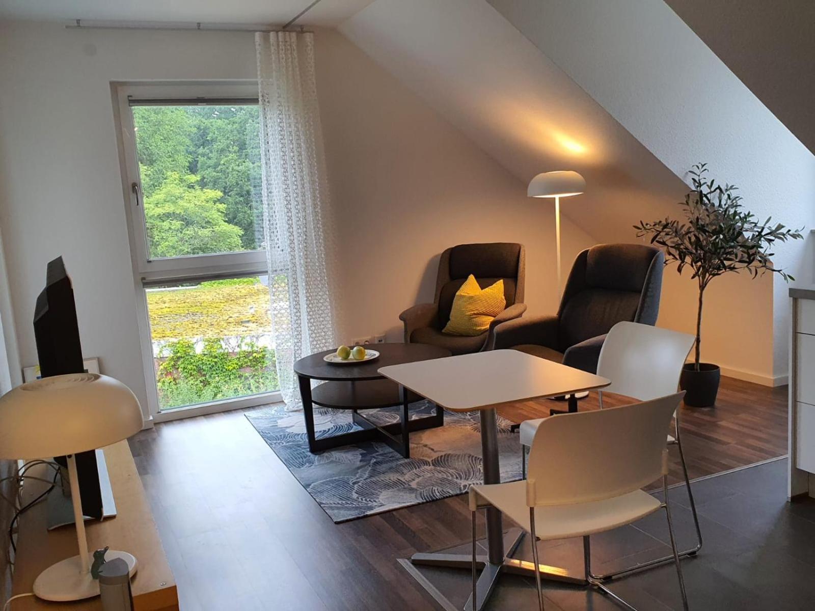 Julo Apartments Tuchenbach Eksteriør bilde